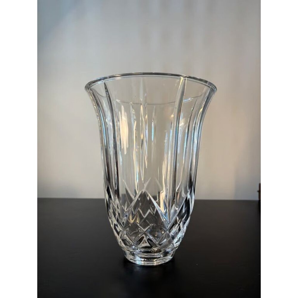 Clear Cut Crystal Vase Geometric Fan Pattern Vintage Decor